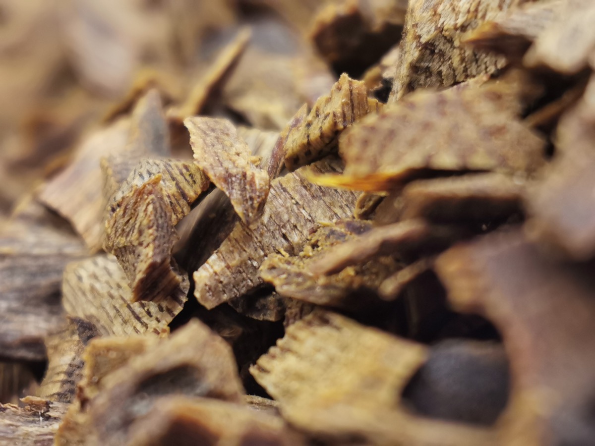 The character is in the grain.